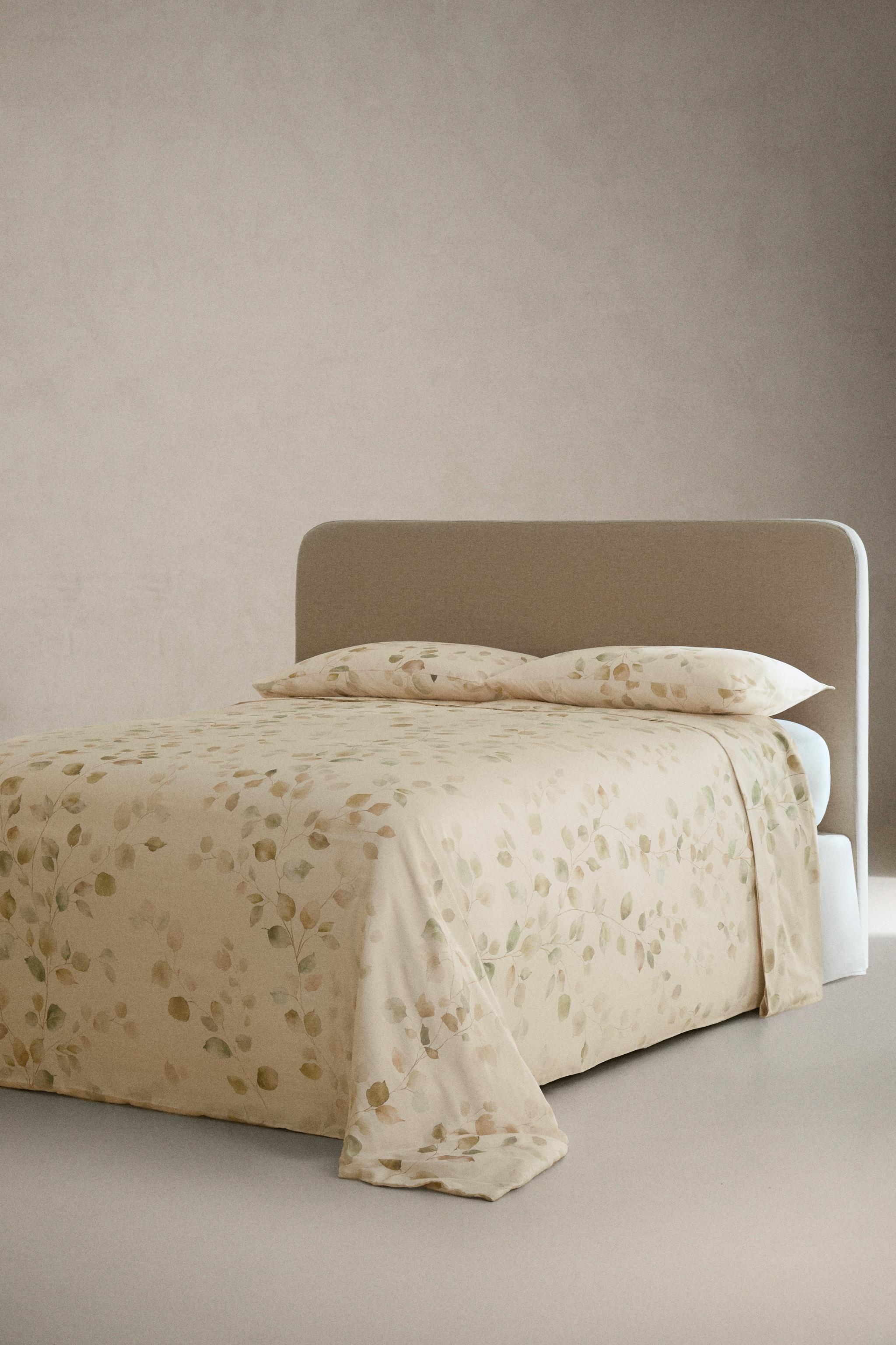 SATEEN DUVET COVER WITH LEAF PRINT